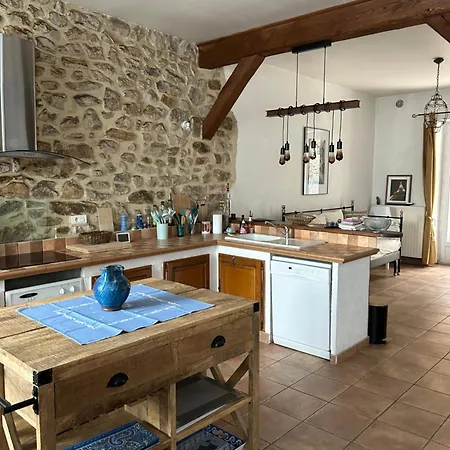 Maison Avec Piscine Entre Gard Et Ardeche Holiday home *