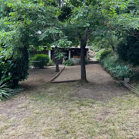 Holiday home Maison Avec Piscine Entre Gard Et Ardeche Gagnieres